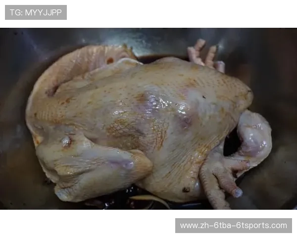 那些在英超更衣室“玩烤鸡”的怪诞球员趣闻 那些在英超更衣室“玩烤鸡”的怪诞球员趣闻